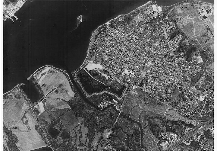 Aerial Photo A32 B30, Aerial Photographs of the Delaware Valley