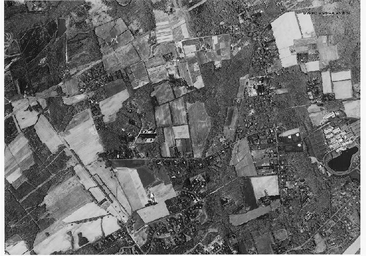 Aerial Photo A43 B52, Aerial Photographs of the Delaware Valley