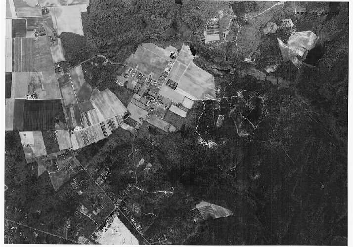 Aerial Photo A44 B28, Aerial Photographs of the Delaware Valley