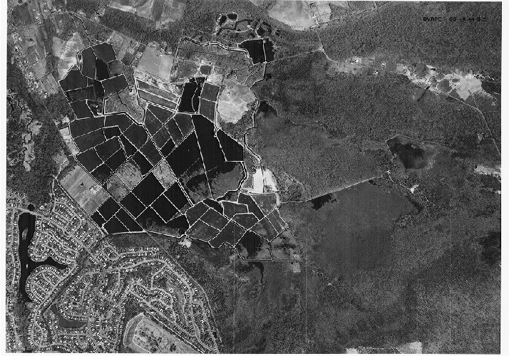 Aerial Photo A44 B32, Aerial Photographs of the Delaware Valley